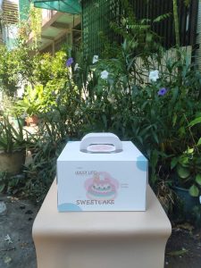 Cake Box ကိုင်းဆွဲ 8 ကတ်ထူ